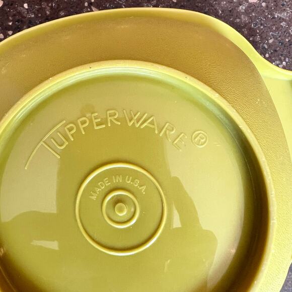 Tupperware 840 servalier harvest green with sunburst lid vintage tupperware! - Picture 4 of 6